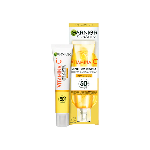Fluido Facial Invisible Anti-Manchas Vitamina C SPF 50+ Garnier 15Ml