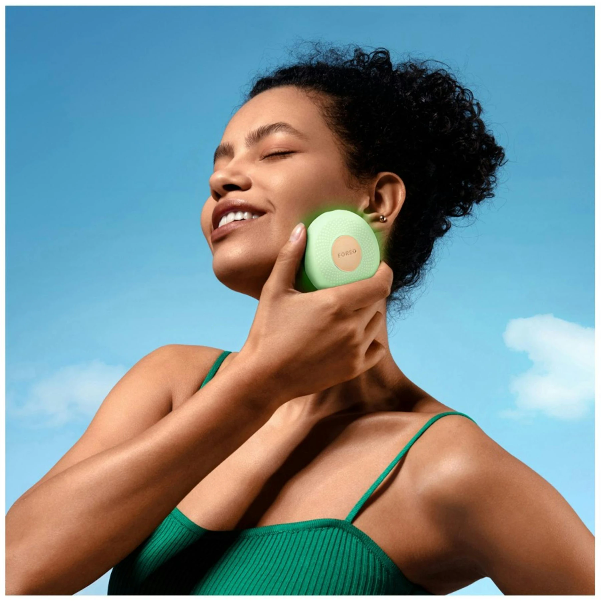 Dispositivo Hidratación Facial UFO 3 Go Pistachio Foreo
