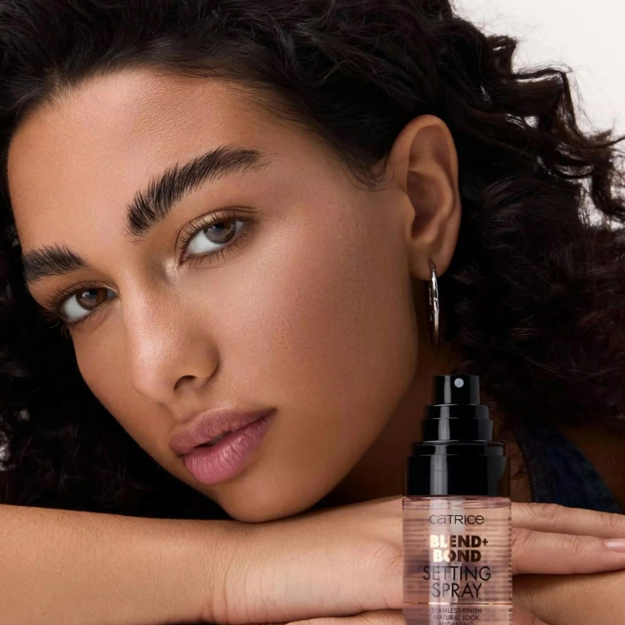 Fijador De Maquillaje Blend + Bond Catrice 55Ml