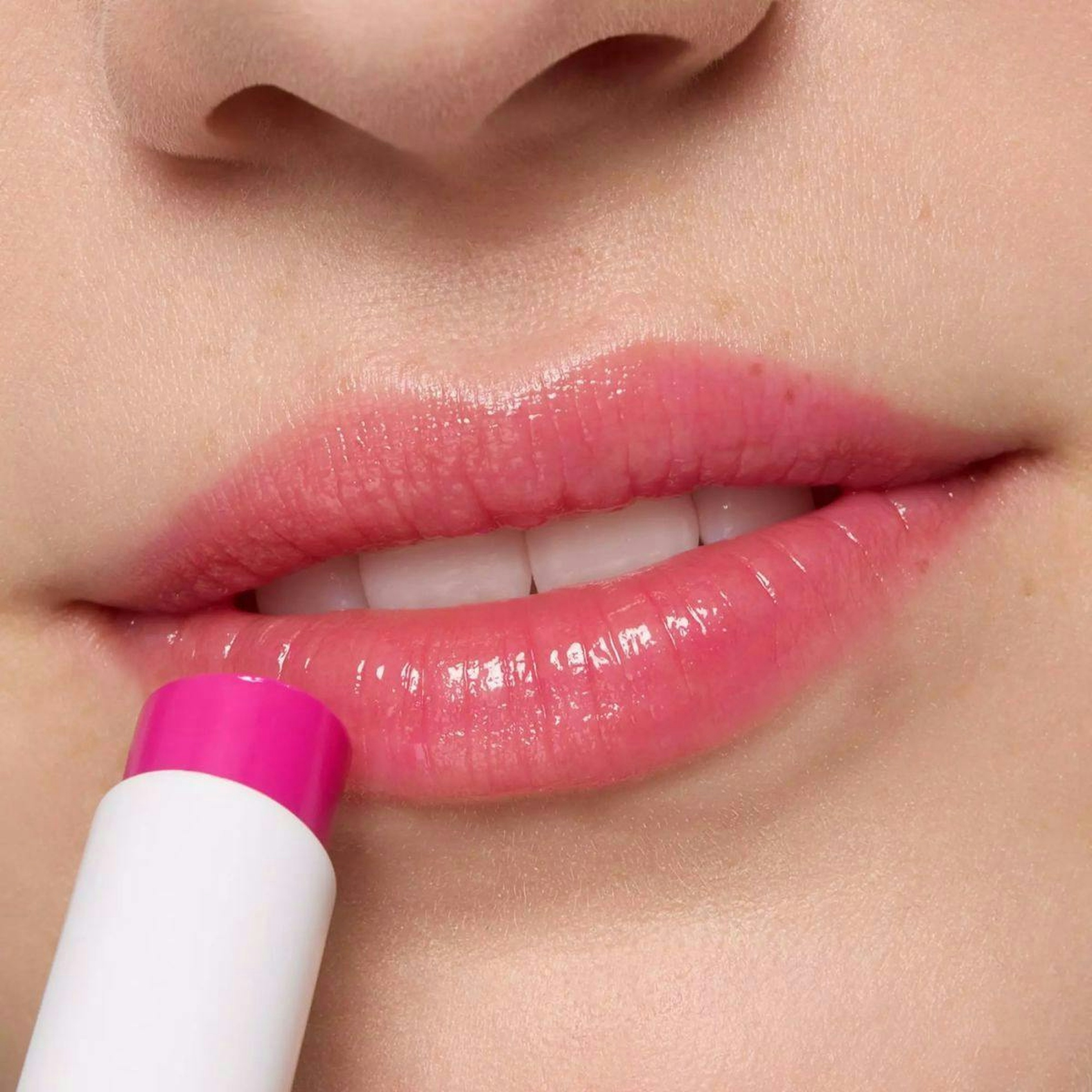 Bálsamo De Labios Juicy Bomb Essence